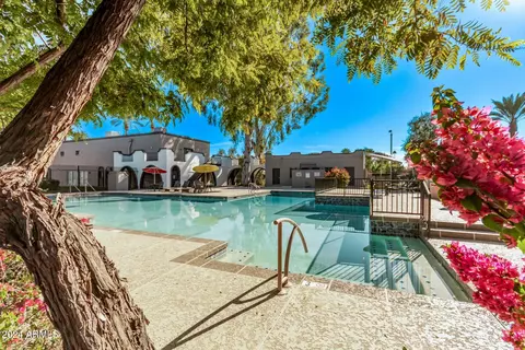 2931 E Fairmount Ave, Phoenix, AZ 85016 photo 5