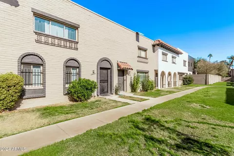 2931 E Fairmount Ave, Phoenix, AZ 85016 photo 7