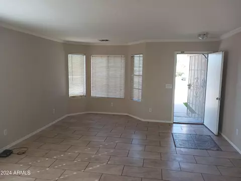 2821 S 65th Ave, Phoenix, AZ 85043 photo 9