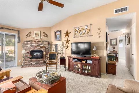 1720 E Vineyard Rd, Phoenix, AZ 85042 photo 8