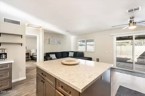 1942 E Grandview Dr, Phoenix, AZ 85022 photo 6