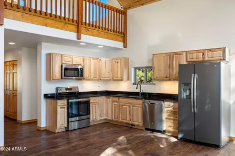 2938 Ransack Rd, Overgaard, AZ 85933 photo 9