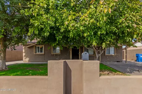 6614 W Cheery Lynn Rd, Phoenix, AZ 85033