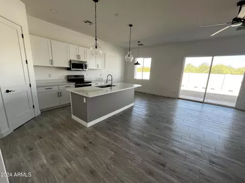 Kitchen - 10536 E Baltimore St, Apache Junction, AZ 85120 photo 2 of 4
