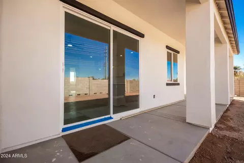 Exterior - 10536 E Baltimore St, Apache Junction, AZ 85120 photo 3 of 4
