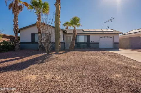 8679 W Magnum Dr, Arizona City, AZ 85123