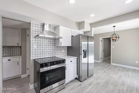 3427 E Roma Ave, Phoenix, AZ 85018 photo 8