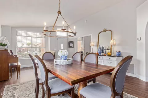 4614 E Thistle Landing Dr, Phoenix, AZ 85044 photo 8