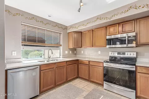 57 W Canyon Rock Rd, San Tan Valley, AZ 85143