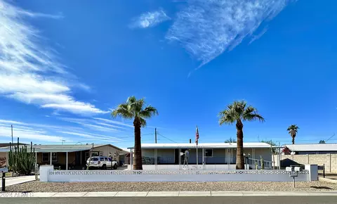 394 N Pinyon Dr, Apache Junction, AZ 85120