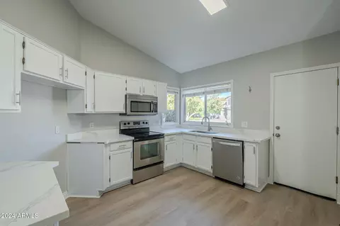 131 W Ivanhoe St, Gilbert, AZ 85233 photo 6