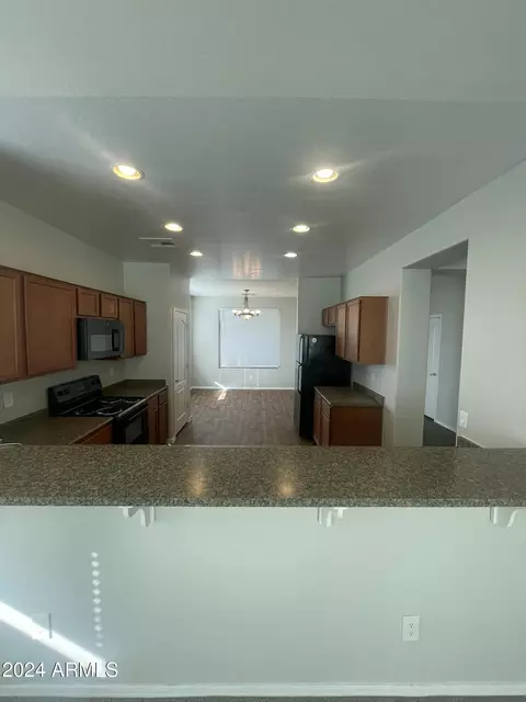 5313 S 33rd Dr, Phoenix, AZ 85041 photo 12