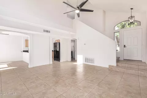 753 E Rosemonte Dr, Phoenix, AZ 85024 photo 9
