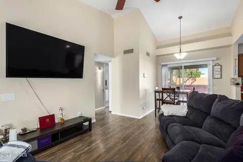 4412 E Darrel Rd, Phoenix, AZ 85042 photo 16