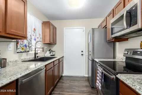 4412 E Darrel Rd, Phoenix, AZ 85042 photo 7