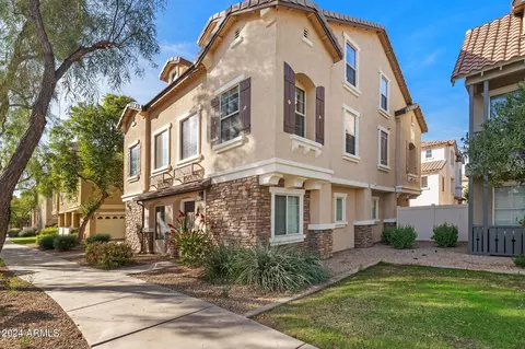888 W Aspen Way, Gilbert, AZ 85233