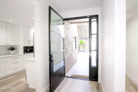 4446 E Camelback Rd #111, Phoenix, AZ 85018 photo 3