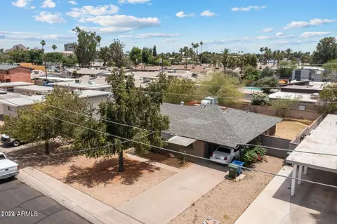 3915 Earll Dr, Phoenix, AZ 85018 photo 3