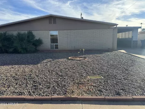 2063 E Bramble Ave, Mesa, AZ 85204 photo 2