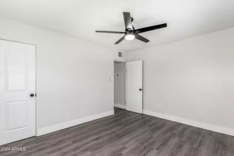 1945 E Clarendon Ave, Phoenix, AZ 85016 photo 24
