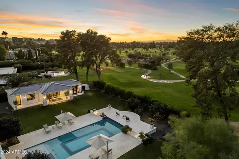 18 Biltmore Estates Dr, Phoenix, AZ 85016 photo 4