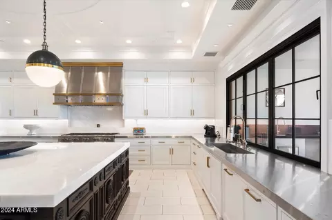 18 Biltmore Estates Dr, Phoenix, AZ 85016 photo 49