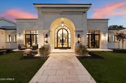 18 Biltmore Estates Dr, Phoenix, AZ 85016 photo 17