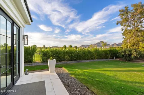 18 Biltmore Estates Dr, Phoenix, AZ 85016 photo 95