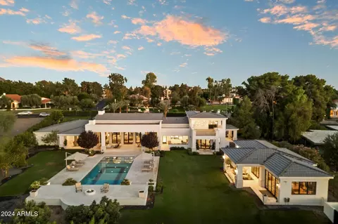 18 Biltmore Estates Dr, Phoenix, AZ 85016 photo 8