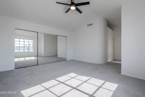 3310 E Longhorn Dr, Phoenix, AZ 85050 photo 18