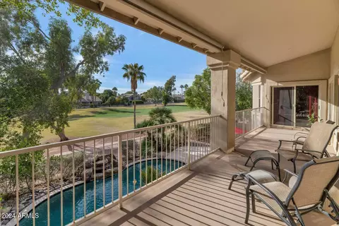 5729 W Abraham Ln, Glendale, AZ 85308