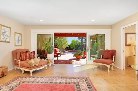 4815 N 74th Pl, Scottsdale, AZ 85251