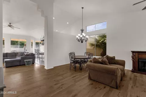 1015 E Mountain Sage Dr, Phoenix, AZ 85048 photo 7