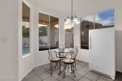 1015 E Mountain Sage Dr, Phoenix, AZ 85048 photo 14