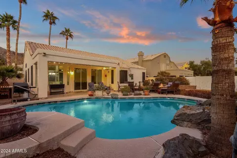 1015 E Mountain Sage Dr, Phoenix, AZ 85048 photo 34