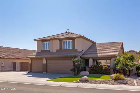 8227 W Rose Garden Ln, Peoria, AZ 85382