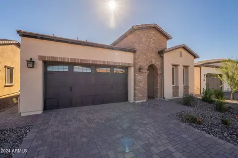 375 E Bracciano Ave, San Tan Valley, AZ 85140