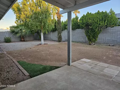 2210 E Granite Cir, Mesa, AZ 85204 photo 23