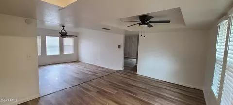 2210 E Granite Cir, Mesa, AZ 85204 photo 4