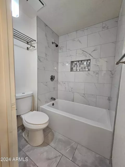 2210 E Granite Cir, Mesa, AZ 85204 photo 12