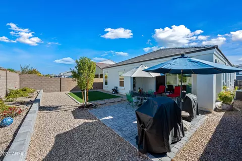 Exterior - 2124 E Alameda Rd, Phoenix, AZ 85024 photo 4 of 12