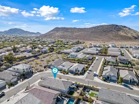 View/Area - 2124 E Alameda Rd, Phoenix, AZ 85024 photo 3 of 12