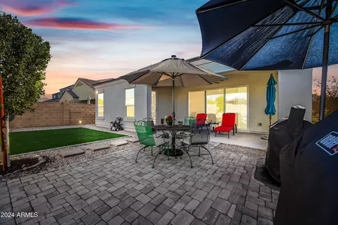 Exterior - 2124 E Alameda Rd, Phoenix, AZ 85024 photo 1 of 12