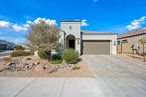 Exterior - 2124 E Alameda Rd, Phoenix, AZ 85024 photo 2 of 12