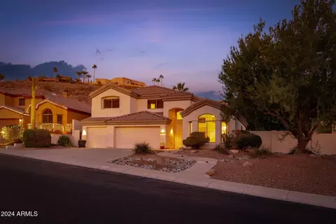 Exterior - 528 E Brookwood Ct, Phoenix, AZ 85048 photo 6 of 15