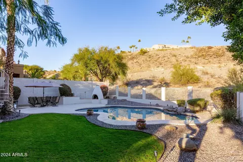Exterior - 528 E Brookwood Ct, Phoenix, AZ 85048 photo 1 of 15