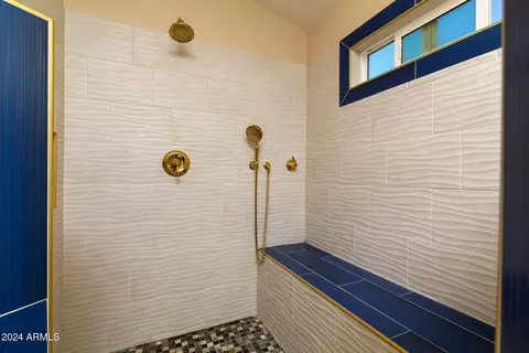 Bath - 528 E Brookwood Ct, Phoenix, AZ 85048 photo 3 of 6