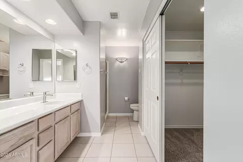 Bath - 4202 E Broadway Rd #131, Mesa, AZ 85206 photo 2 of 5