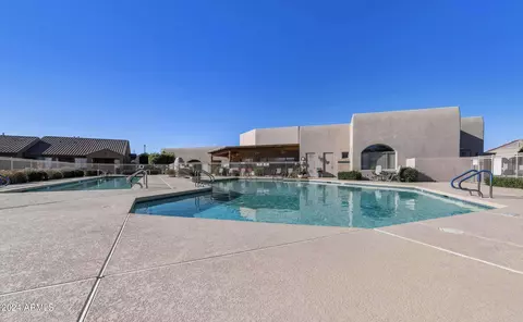 Exterior - 4202 E Broadway Rd #131, Mesa, AZ 85206 photo 13 of 14