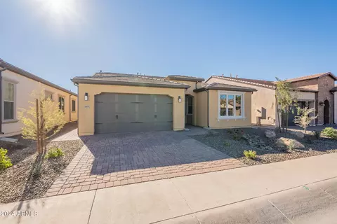 389 E Bracciano Ave, Queen Creek, AZ 85140